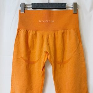 NVGTN Contour Seamless Leggings Medium